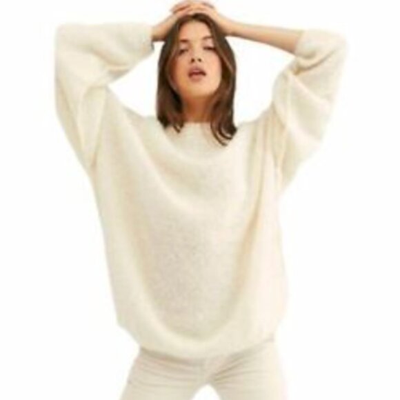 NWT Free People Luxury Angelic Pullover Alpaca Super Soft Oversized Sweater - Picture 2 of 12